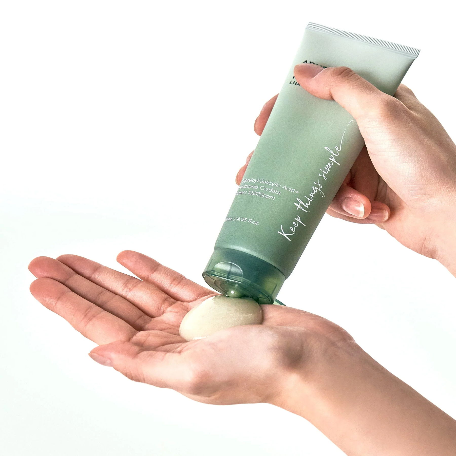 Key Benefits of Anua Heartleaf LHA Moisture Peeling Gel