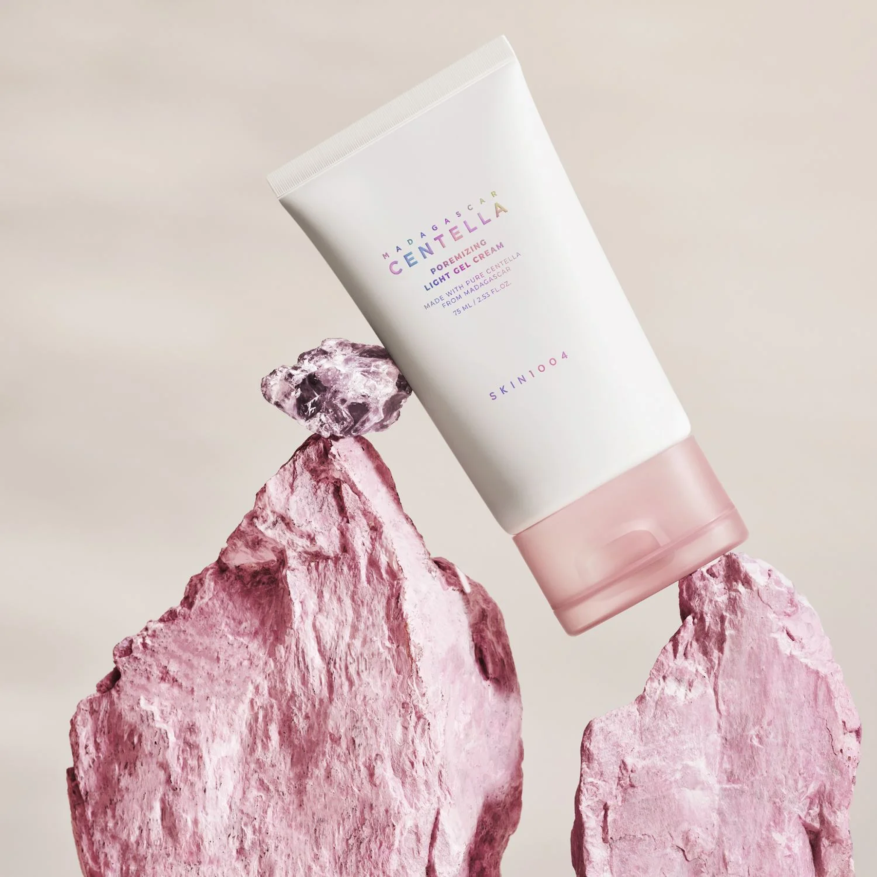 SKIN1004 Madagascar Centella Poremizing Light Gel Cream available on Qasr Jamal Store