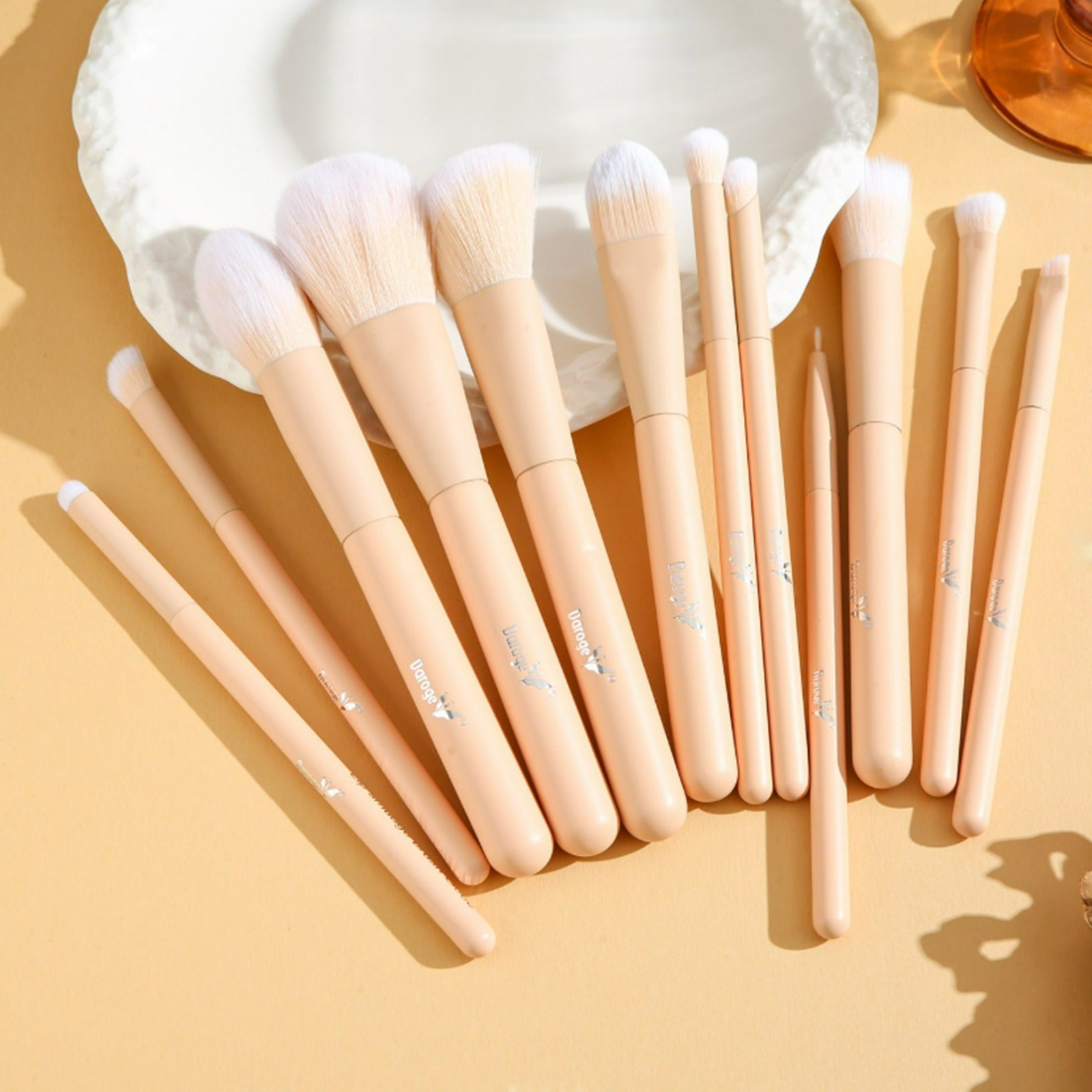 Daroge Angled Powder Brush GH003